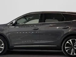 Cinzento Usado 2025 BYD Tang SUV | € 63.990