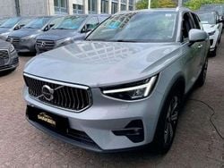 Cinzento Usado 2022 Volvo XC40 Plus SUV | € 29.980 (Super Preço)