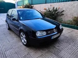 Preto Usado 2000 VW Golf IV Citadino | € 14.000