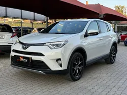 Branco Usado 2017 Toyota RAV4 Comfort SUV | € 23.950