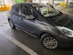 Usado 2016 Peugeot 208 Citadino | € 9.000 (Preço justo)