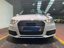 Branco Usado 2017 Audi A1 Sportback Design Citadino | € 15.995 (Preço justo)