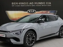 Cinzento Novo 2025 Kia EV6 4 SUV | € 49.750 (Preço justo)