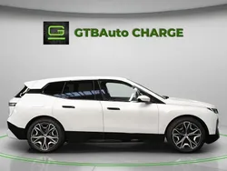 Branco Usado 2021 BMW iX SUV | € 56.000 (Preço elevado)