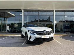 Branco Usado 2025 Renault Austral Iconic SUV | € 41.900 (Caro)