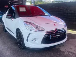 Branco Usado 2013 DS Automobiles DS3 So Chic Citadino | € 11.290