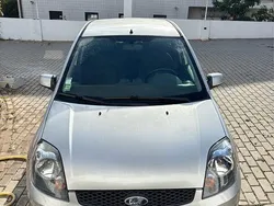 Usado 2008 Ford Fiesta Citadino | € 3.400 (Bom preço)