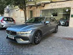 Cinza Usado 2020 Volvo V60 Inscription Carrinha | € 28.950 (Preço justo)