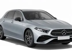 Branco Usado 2024 Mercedes A200 Advanced Plus Sedan | € 36.500 (Preço justo)
