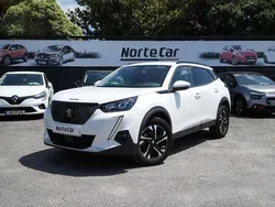 Branco Usado 2021 Peugeot 2008 Allure SUV | € 17.750 (Preço justo)
