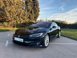 Preto Usado 2020 Tesla Model S Sedan | € 39.900