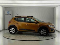 Branco Usado 2024 Dacia Sandero Expression Citadino | € 17.290 (Preço justo)