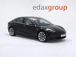 Preto Usado 2019 Tesla Model 3 Performance Sedan | € 23.490 (Preço justo)