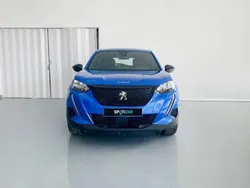 Azul Usado 2023 Peugeot 2008 Active SUV | € 21.500 (Preço justo)