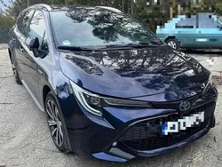 Azul Usado 2021 Toyota Corolla Hybrid Carrinha | € 25.500