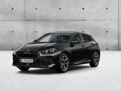 Preto sapphire metalizada Novo 2024 BMW 118 Comfort Edition Citadino | € 50.090