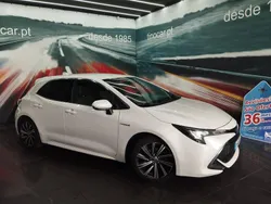 Branco Usado 2021 Toyota Corolla | € 22.399 (Preço justo)