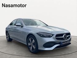 Cinzento claro metalizado Usado 2024 Mercedes C300e Sedan | € 52.900 (Preço justo)