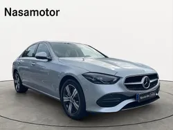 Cinzento claro metalizado Usado 2024 Mercedes C300e Sedan | € 51.900 (Bom preço)