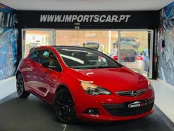 Vermelho Usado 2016 Opel Astra S Coupé | € 13.999 (Preço justo)
