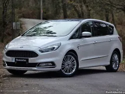Branco Usado 2018 Ford S-MAX Vignale Monovolume | € 22.500 (Preço justo)
