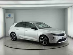 Cinzento Usado 2023 Opel Astra Elegance | € 20.490 (Bom preço)