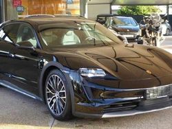 Branco Usado 2022 Porsche Taycan Sedan | € 79.500 (Preço elevado)