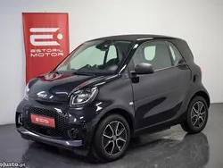 Preto Usado 2021 Smart ForTwo Electric Drive Passion Coupé | € 12.500 (Bom preço)