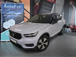 Cinza Usado 2021 Volvo XC40 R-Design SUV | € 29.800 (Preço justo)