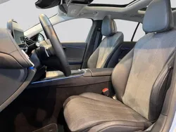 Cinza Usado 2024 Mercedes E300 Avantgarde Carrinha | € 60.900