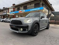 Cinza Usado 2020 Mini One D Countryman Sport SUV | € 19.490 (Bom preço)