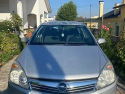 Usado 2008 Opel Astra Sedan | € 3.000 (Bom preço)