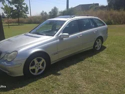 Usado 2002 Mercedes 220 Sedan | € 5.500
