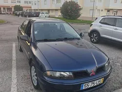 Usado 2003 Mitsubishi Carisma Sedan | € 2.500