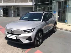 Prata Usado 2023 Volvo XC40 Core SUV | € 42.900 (Bom preço)