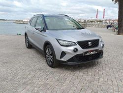 Cinzento Usado 2023 Seat Arona Xperience SUV | € 17.990 (Preço justo)