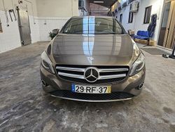 Usado 2012 Mercedes A200 Sedan | € 13.000 (Preço justo)