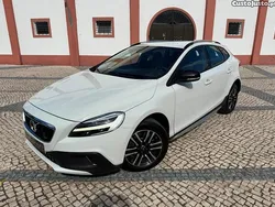Branco Usado 2019 Volvo V40 CC Plus Carrinha | € 19.500 (Preço elevado)