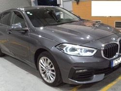 Cinza Usado 2021 BMW 116 Luxury Line Citadino | € 21.490 (Preço justo)