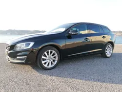 Usado 2015 Volvo V60 Carrinha | € 17.500 (Preço elevado)