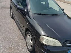 Usado 2003 Opel Astra Sedan | € 2.000