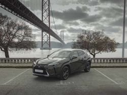 Verde Usado 2023 Lexus UX SUV | € 45.500