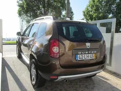 Castanhobeje Usado 2011 Dacia Duster SUV | € 5.950