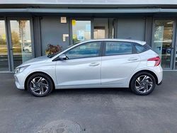Cinzento Usado 2022 Hyundai i20 | € 13.990