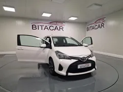 Branco Usado 2014 Toyota Yaris | € 12.950 (Preço justo)
