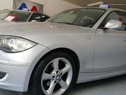 Cinza Usado 2011 BMW 116 Sport Line Citadino | € 9.950 (Preço justo)