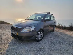 Usado 2011 Skoda Fabia Sedan | € 3.300 (Super Preço)