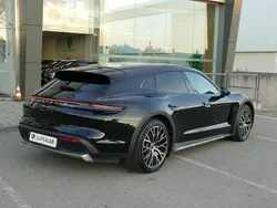 Preto Usado 2021 Porsche Taycan Sedan | € 66.490 (Super Preço)