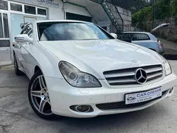 Branco Usado 2009 Mercedes CLS320 Sedan | € 16.900