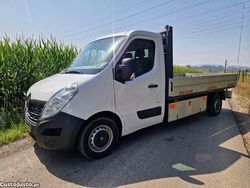 Branco Usado 2015 Renault Master Van | € 16.500 (Preço justo)